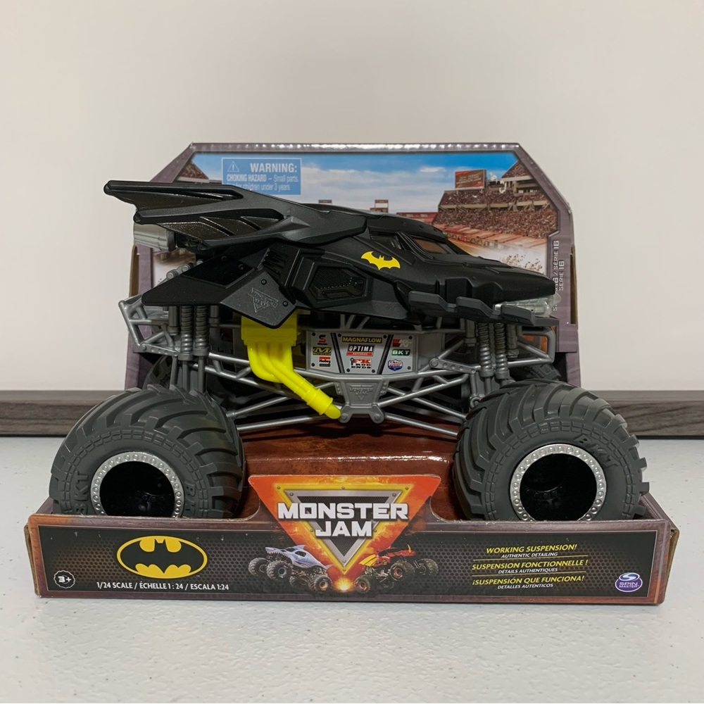 Spin Master Monster Jam x Batman-NWT